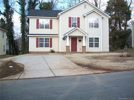 5123 Tarrywood Lane
