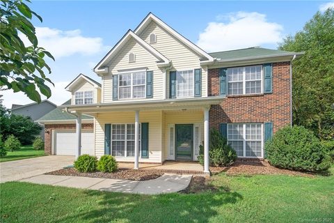 10933 Wyndham Pointe Drive