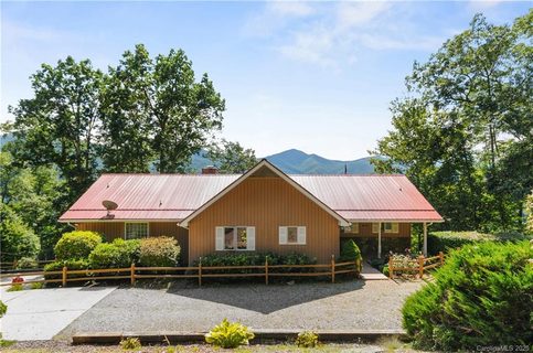 544 Timbercreek Heights sold home in Timbercreek, Maggie Valley, NC