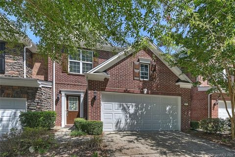 16712 Dunaverty Place sold home in The Enclave at Ardrey Kell, Charlotte, NC