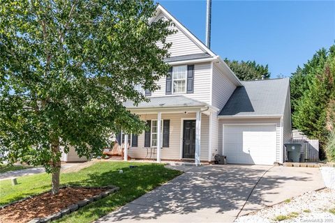 610 Trillium Court 14 sold home in Magnolia Place, Conover, NC
