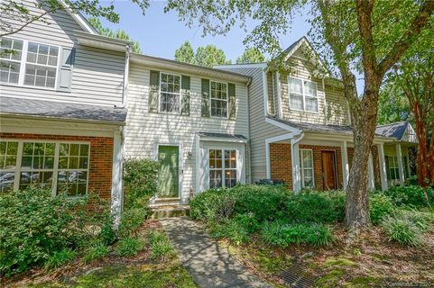 719 Mountainwater Drive