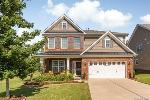 571 Brookhaven Drive sold home in Hawks Creek, Fort Mill, SC