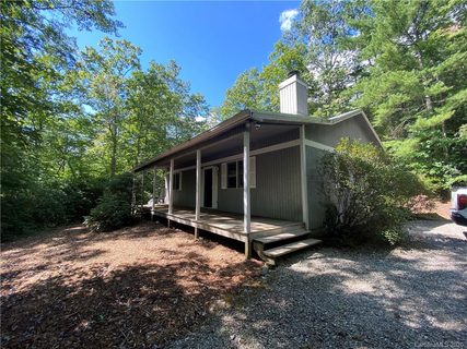 265 Pine Tree Road sold home in Alpine Mountain, Spruce Pine, NC