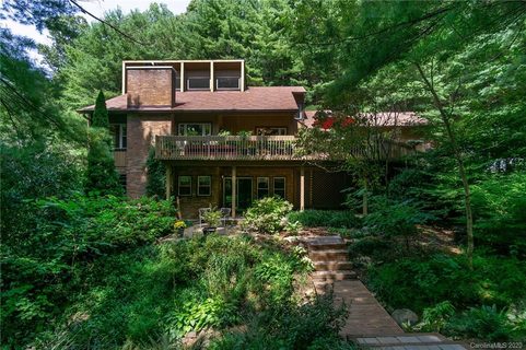 316 E Sondley Drive