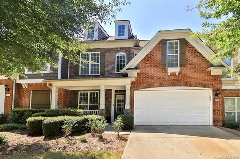 10410 Blairbeth Street sold home in The Enclave at Ardrey Kell, Charlotte, NC