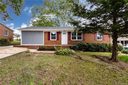 2318 Lyon Street sold home in Gastonia, SC