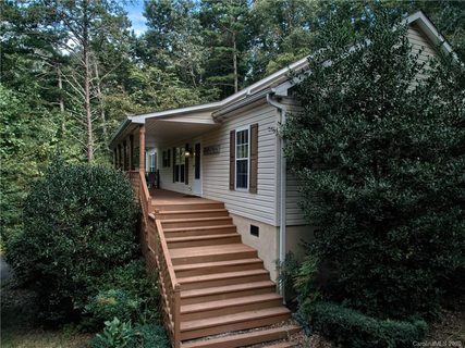 2 Country Road sold home in Town And Country Estates, Hendersonville, NC