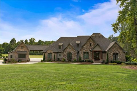 935 Sunnyview Court