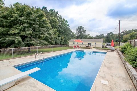 154 Idlebrook Road sold home in Compton Park, Statesville, NC