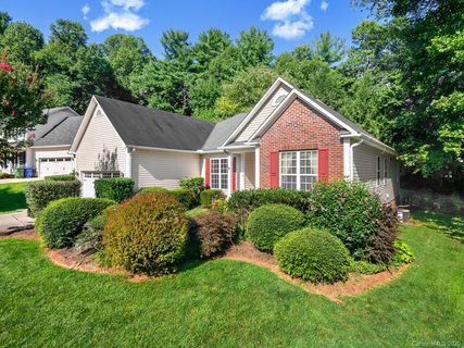 812 Cliff Rose Court