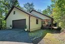 555 Mulberry Circle sold home in Brevard, SC
