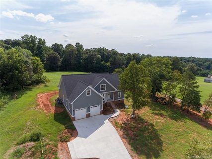 119 Zurich Lane sold home in Fairview Farms, Statesville, NC