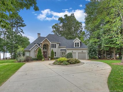Previously sold for $1,355,000