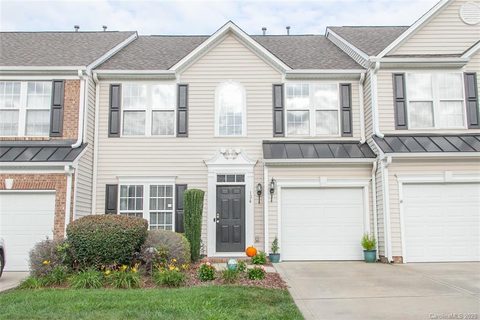 134 Autumn Falls Drive