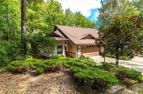 Previously sold for $330,000