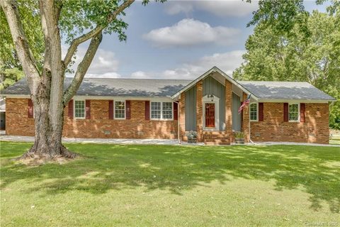 4410 Coddle Creek Drive
