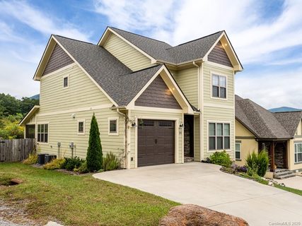 34 Tudor Way