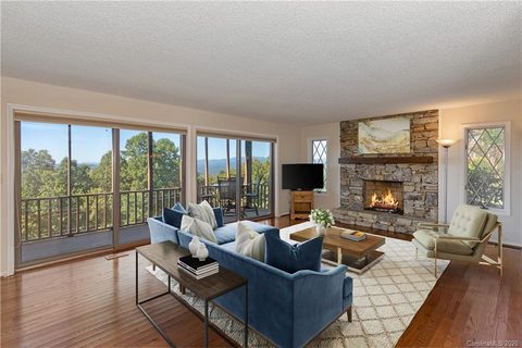1602 Fleetwood Plaza sold condo in Fleetwood Plaza, Hendersonville, NC
