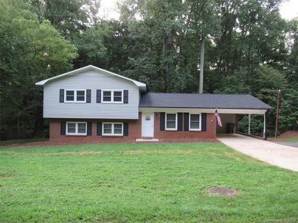 1003 Lithia Inn Road sold home in General Hoke Drive, Lincolnton, NC