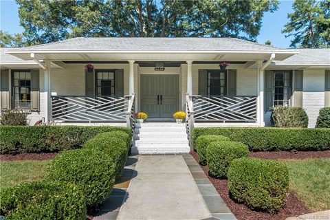 2136 Carmel Road sold home in Town And Country Estates, Charlotte, NC