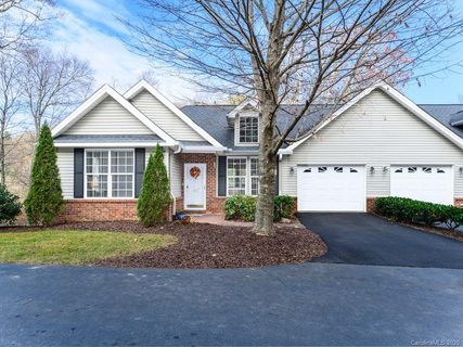 107 Hibiscus Lane 4