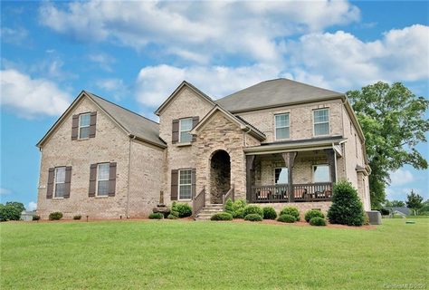 1153 Dublin Court