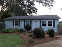 8001 Gera Emma Drive sold home in Charlotte, SC