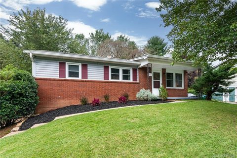 408 Lower Grassy Branch Branch sold home in Clearview, Asheville, NC