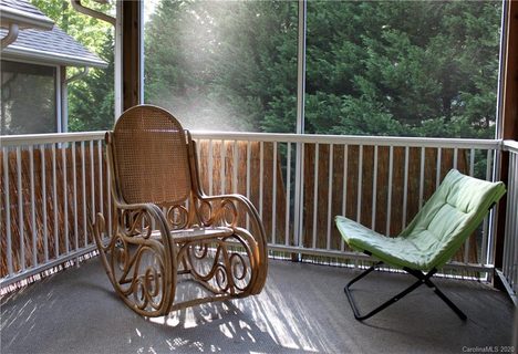 108 S Park Lane sold home in PARK LANE CONDOMINIUMS, Black Mountain, NC