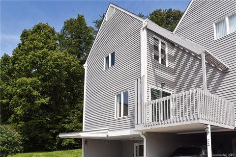 1 Lynx Drive C-1 sold condo in The Lynx Condominium, Black Mountain, NC