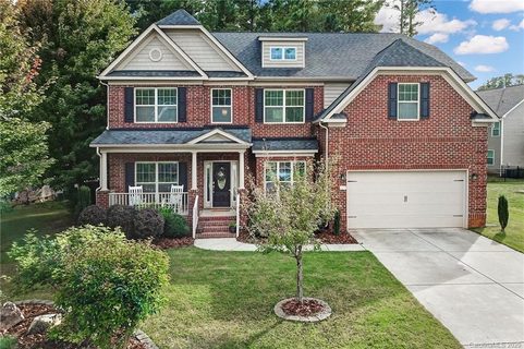 127 Misty Woods Drive sold home in Lake Forest, Lake Wylie, SC