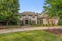 8013 Wicklow Hall Drive sold home in Matthews, SC