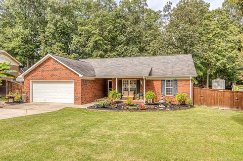 307 Meadowbrook Drive