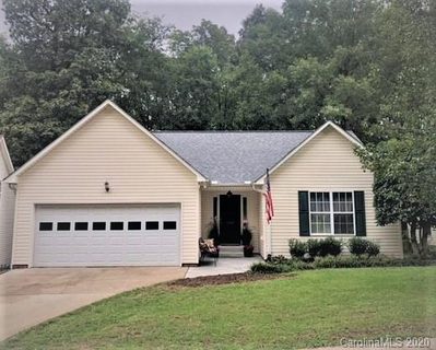 1552 Cambridge Heights Place sold home in Cambridge Commons, Concord, NC