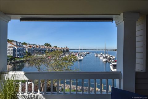 18883 Vineyard Point Lane sold home in Dockside, Cornelius, NC