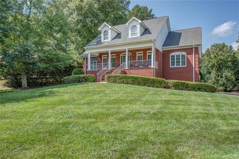 205 Hickory Lane Drive