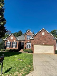 523 Veloce Trail