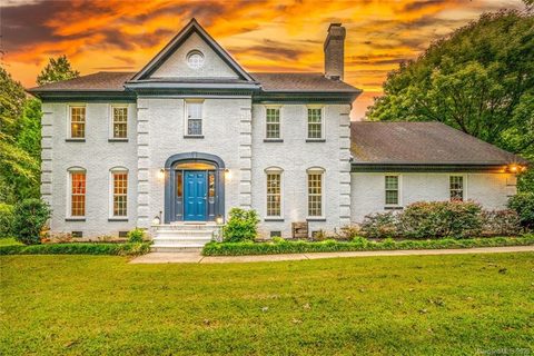 2016 Monaghan Court