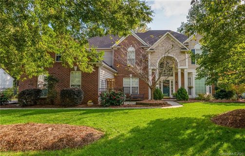 10817 Carmody Court sold home in Wynridge Estates, Charlotte, NC