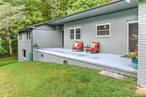 85 Fox Den Road sold home in Fox Den, Asheville, NC