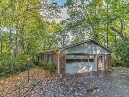176 Long John Drive sold home in Long John Mt Estates, Hendersonville, NC