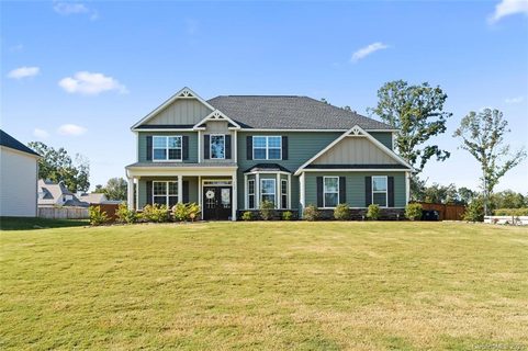 Previously sold for $440,000