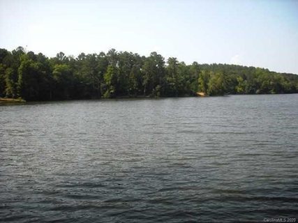 356 General Sumter Drive sold lot in Debutary Pointe, Great Falls, SC
