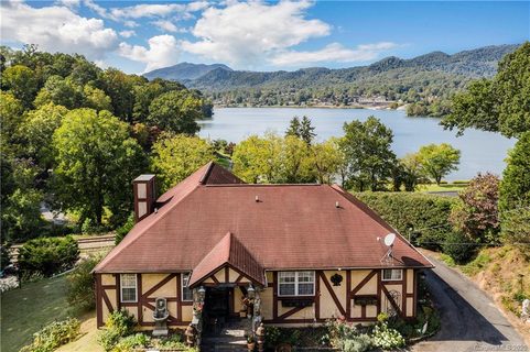 414 Access Road sold home in Tuscola Park, Waynesville, NC