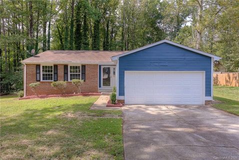 7419 Hounslow Lane 11 sold home in Olde Concord, Charlotte, NC