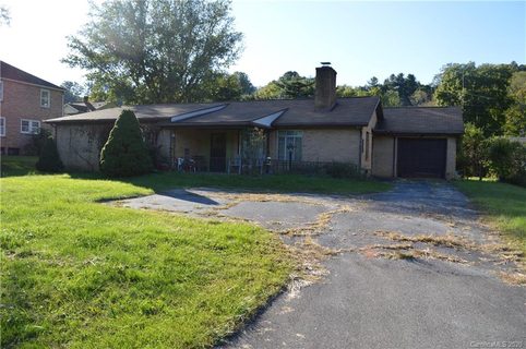 1669 Asheville Road