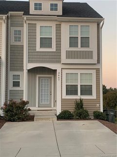 3667 Ascott Commons Lane sold townhome in Settlers Landing, Concord, NC