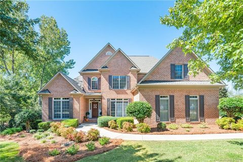 6327 Pumpernickel Lane sold home in Price Mill, Monroe, NC