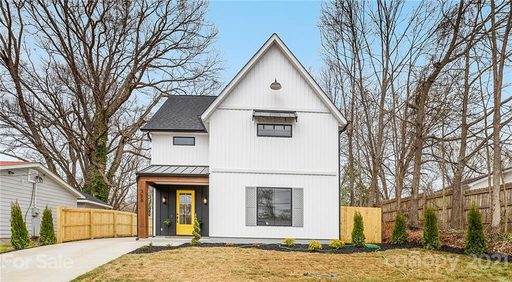 324 Elm Street sold home in Lincoln Park, Belmont, NC